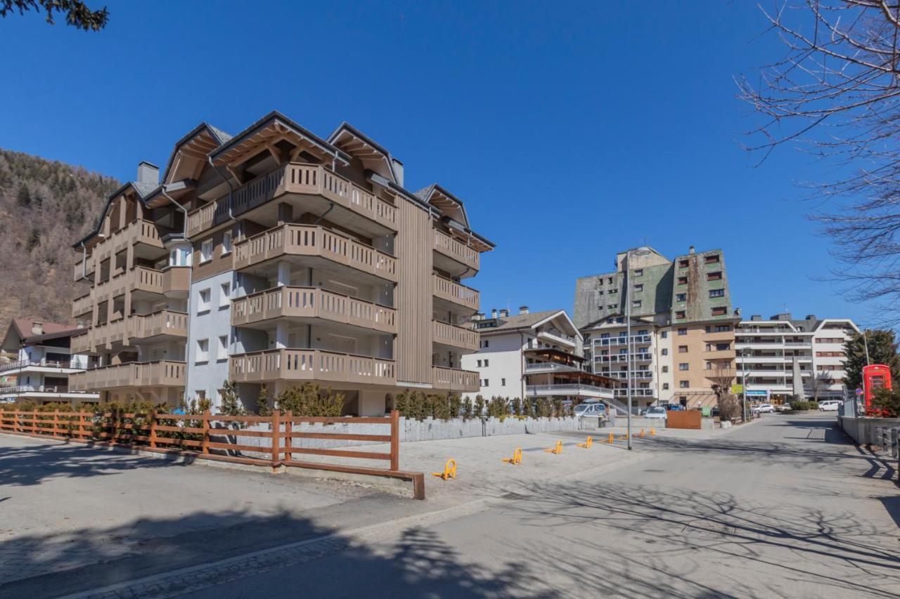 Cristallo Apartment - Ristrutturato Nuovo Centro Aprica Eksteriør billede